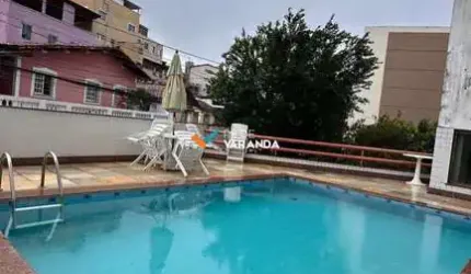 Apartamento no RV com 2 vagas de garagem