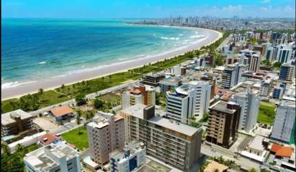 A poucos passos do paradisíaco mar de Intermares
