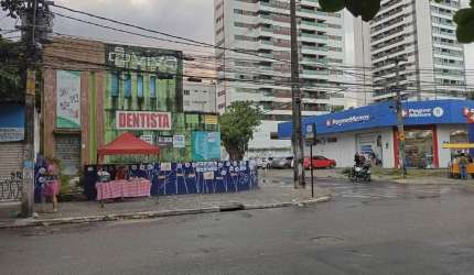 Casa para aluguel, 10 quartos, 2 vagas, Cidade Universitária - Recife/PE