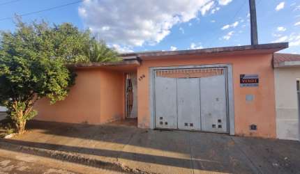 Casa à venda 2 dormitórios com suíte Bela vista