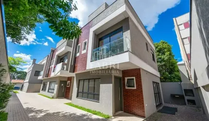 Casa em condomínio fechado com 3 quartos à venda na Rua Maranhão, 53, Água Verde, Curitiba por R$ 899.000
