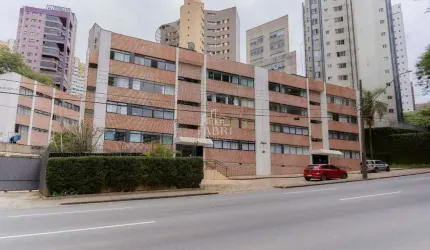 Apartamento com 4 quartos à venda na Rua Guilherme Pugsley, 946, Água Verde, Curitiba por R$ 670.000