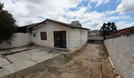 Casa à venda no bairro Guarani - Colombo/PR