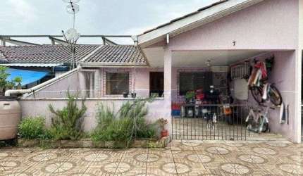 Casa à venda no bairro Ipê - São José dos Pinhais/PR