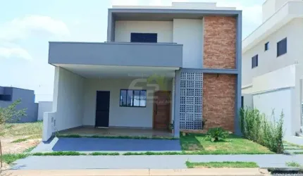 Linda Casa Sobrado no Condominio Jardim Jockei Club A em Sao Carlos