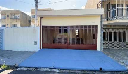 Casa a venda no bairro Cidade Jardim em Sao Carlos
