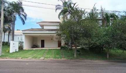 Casa de luxo com piscina e sauna no Condominio Residencial Damha I em Sao Carlos