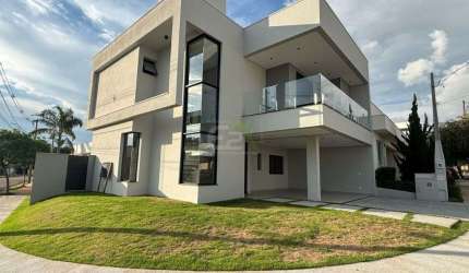 Sobrado de luxo com 4 suites no Condominio Residencial Village Damha II