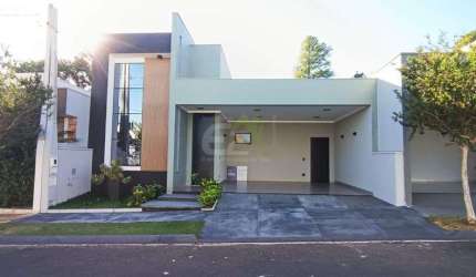Charmosa Casa de 3 dormitorios no Condominio Faixa Azul em Sao Carlos
