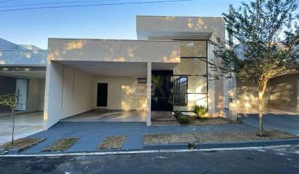 Casa de 3 dormitorios no Condominio Faixa Azul em Sao Carlos