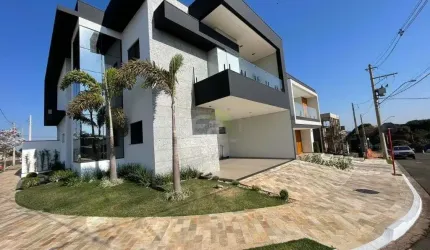 Sobrado de Luxo em Condominio Fechado no Jardim Mariana em Ibate