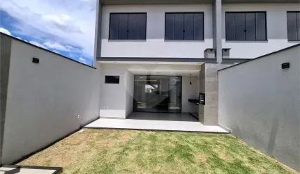 Casa com 2 quartos à venda em Jardim Belvedere - RJ