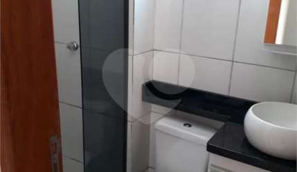 Apartamento com 2 quartos à venda em Água Limpa - RJ