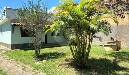 Casa térrea com 2 quartos à venda em Centro - RJ