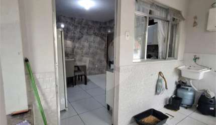 Casa com 2 quartos à venda em Goiabal - RJ