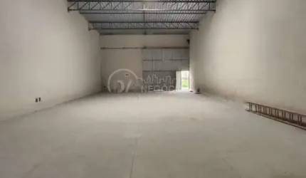 Galpão para Locação em Vitória da Conquista, Brasil, 2 banheiros, 12 vagas