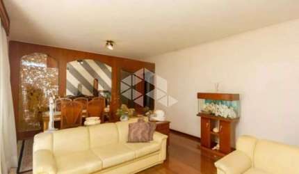 VENDA Apartamento com 140m²,  3 dormitórios (1 suíte), 2 vagas no Campo Belo