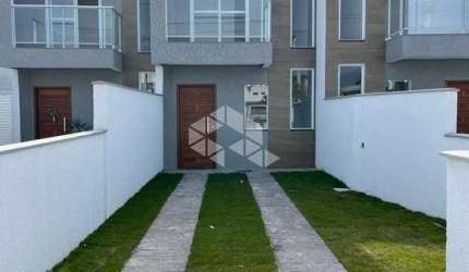 Casa 2 Dormitórios no bairro Rio Vermelho em Florianópolis/SC