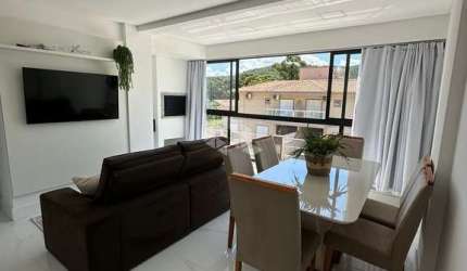 Apartamento mobiliado com dois quartos em Mariscal Bombinhas SC