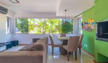 Apartamento de 2 dormitórios no bairro Passo da Areia