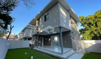 Casa (sobrado) alto padrão em Santo Antônio de Lisboa - Florianópolis