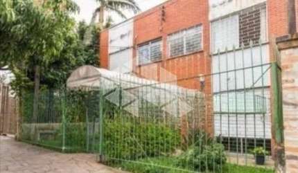 Apartamento 02 dormitórios para vender no bairro Morro Santana em Porto Alegre.