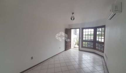 DUPLEX COM 3 DORMITÓRIOS, SENDO 1 SUITE NO BAIRRO SANTO INACIO