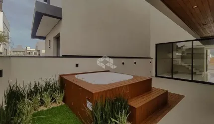Casa com 3 quartos sendo 1 suite no Deltaville/Biguaçu SC