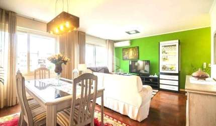 Apartamento 3d com garagem e elevador no Higienópolis junto as Av. Dom Pedro II e Cristovão Colombo