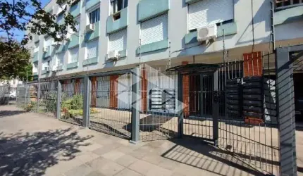 Apartamento, 67m², 2 dormitórios ,1 vaga, dependência completa, Menino Deus