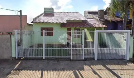 Excelente  casa 03 quartos Vila Márcia -Cachoeirinha