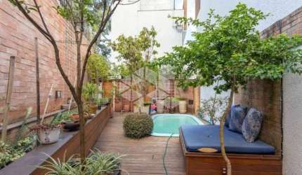 CASA EM CONDOMÍNIO 4 QUARTOS E 2 VAGAS DE GAREGEM NO BAIRRO JARDIM ISABEL