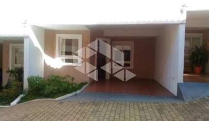 Casa em condomínio com 3 quartos , 94m²