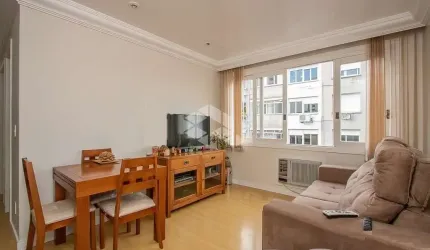 Apartamento à venda 02 quartos e 01 vaga no bairro Petrópolis -