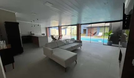 Casa em Viamão com Espaço e Confort