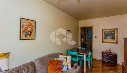 APARTAMENTO DE 1 DOM/QUARTO NO CENTRO HISTÓRICO