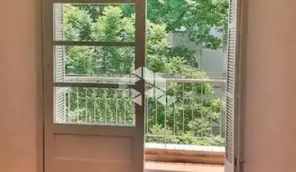 Apartamento 2 dormitórios e vaga no bairro Petrópolis