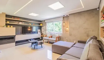 Casa com 3 Quartos e 3 banheiros à Venda, 297 m², bairro Jardim Isabel