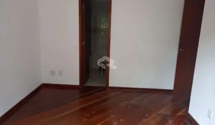 Apartamento 3 quartos no Bairro Jardim Itú em Porto Alegre