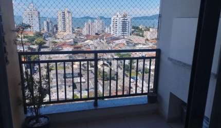 APARTAMENTO COM 2 DORMITÓRIOS SENDO UMA SUÍTE EM BARREIROS - SÃO JOSÉ/SC