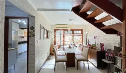 Casa sobrado em de Condomínio com 3 quartos, 1 suíte, 2 vagas no bairro Ipanema à Venda por R$ 575mil