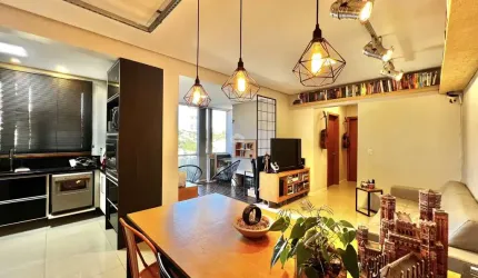 Apartamento 2 dormitórios, semimobiliado, suíte, sacada com churrasqueira, 2 vagas cobertas,próx à Maurício Cardoso, Centro de NH