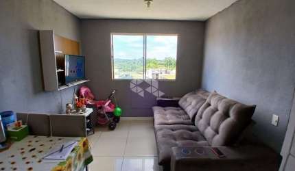 Apartamento com 2 dormitórios Bairro Hípica