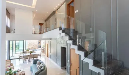 CASA Á VENDA NO CONDOMÍNIO BELLA CITTA, 3 SUÍTES, 4 VAGAS