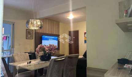 APARTAMENTO À VENDA COM 3 QUARTOS SENDO 1 SUÍTE E 1 VAGA DE GARAGEM NO KOBRASOL
