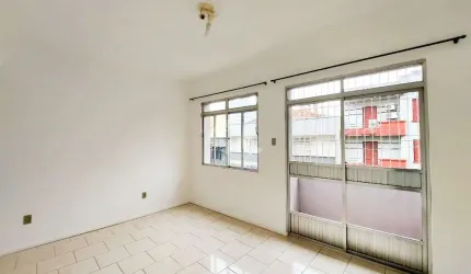 Apartamento JK / Kitnet à venda na rua Tuyuty no bairro Centro Histórico em Porto Alegre / RS.