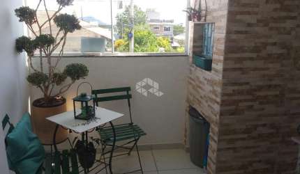 Apartamento com 2 quartos/dormitórios no bairro Ingleses do Rio Vermelho, em Florianópolis- SC