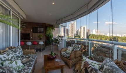 APARTAMENTO DE ALTO PADRÃO NO ANÁLIA FRANCO COM 3 SUITES E 4 VAGAS!