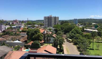 Apartamento 3 dorm. com suite, sala 2 ambientes com sacada com churrasqueira, garagem, 93m2