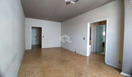 APARTAMENTO 2 DORMITÓRIOS 1 VAGA COBERTA - BAIRRO FLORESTA - PORTO ALEGRE